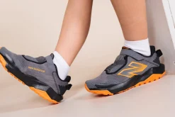 Souliers de course de sentier New Balance pour garçons - NITREL V6