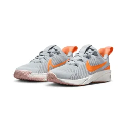 Souliers de sport Nike pour enfants - STAR RUNNER 4