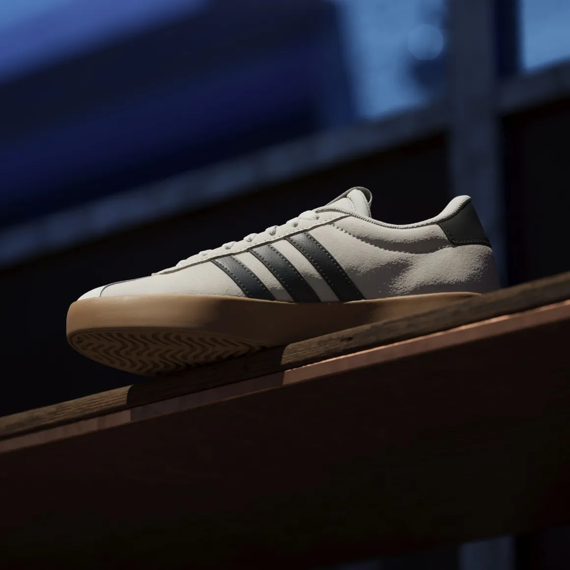 Souliers mode Adidas pour femmes - VL COURT 3.0