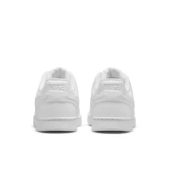 Souliers Nike pour femmes - Vision low court