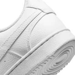 Souliers Nike pour femmes - Vision low court