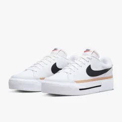 Souliers Nike pour femmes - COURT LEGACY LIFT